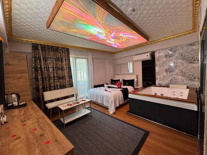 Bedroom 2, Istanbul Royal Hotel, Fatih