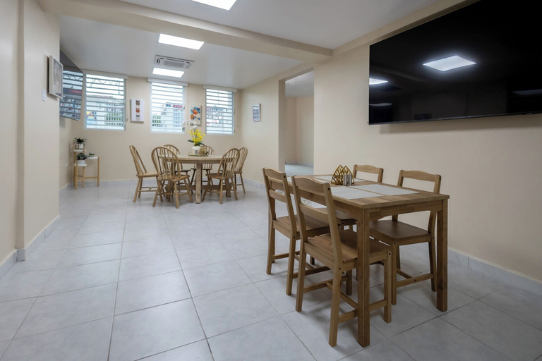 Breakfast area, Blue Lodge -Manati PR
