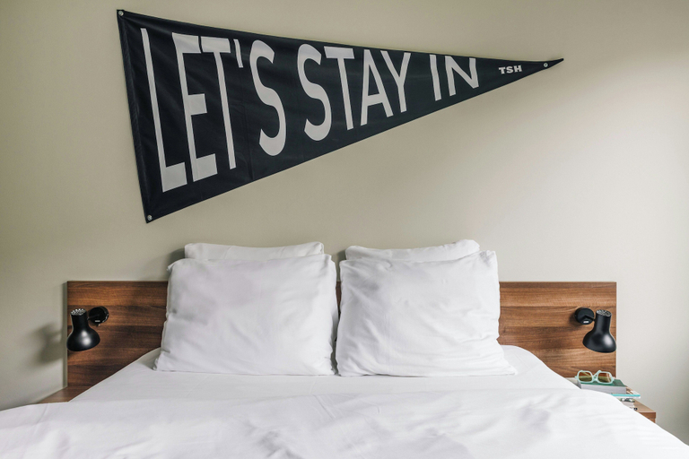 Bedroom 5, The Social Hub The Hague, The Hague