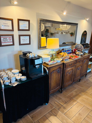 Food & Drinks 5, Poranna Rosa, Toruń City