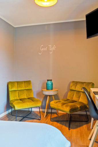 Room 4, Hotel Brasserie de Klok, Limburg