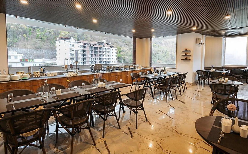 Food & Drinks, Stone Wood Hotel Rishikesh, Tehri Garhwal