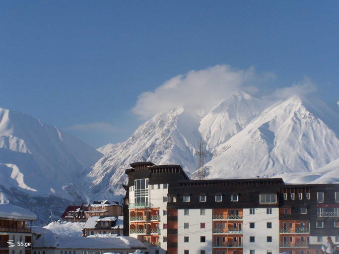 Others 4, axis, Kazbegi