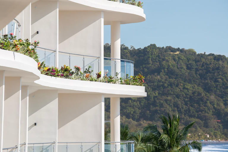 5, Clarita's Beach Bar & Resort, WorldHotels Elite, Garabito