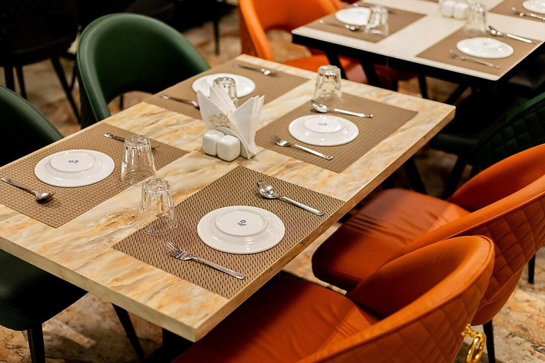 Food & Drinks 2, Avenue30, Lucknow