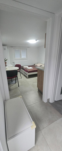 Bedroom 2, Vu's Home, Praha 12