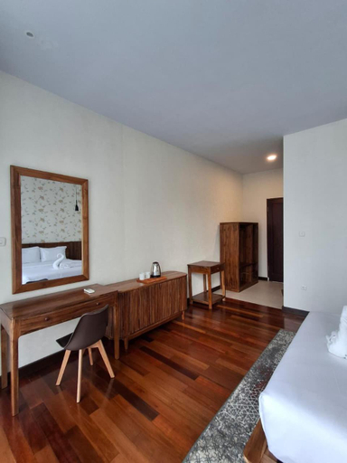 Bedroom 2, The Castle Medan Penginapan Syariah, Medan