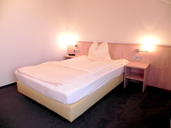 Bedroom 4, Filderland - Hotel Garni, Esslingen