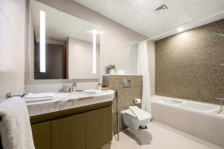 Room 5, Silkhaus Elegant 2BR Najmat Tower in Reem Island, Abu Dhabi City