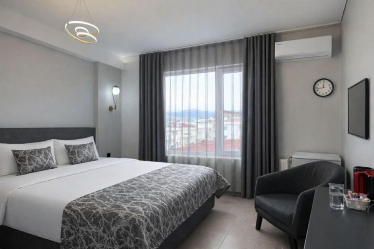 Bedroom 5, Medi Hotel, Merkez