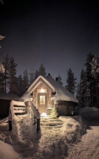 Others 3, North Frontier Cabins, Lapland