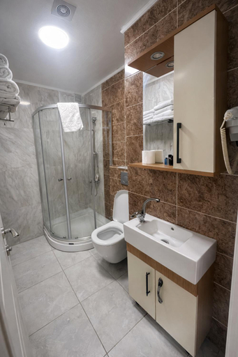 Shower 3, VALENCE SUITES Taksim, Beyoğlu