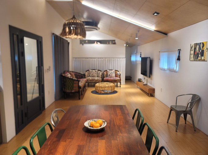 Others 5, Green Casa, Seogwipo