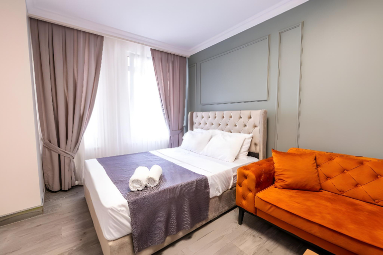 Bedroom 3, The Royal Luxury Hotel, Bakırköy