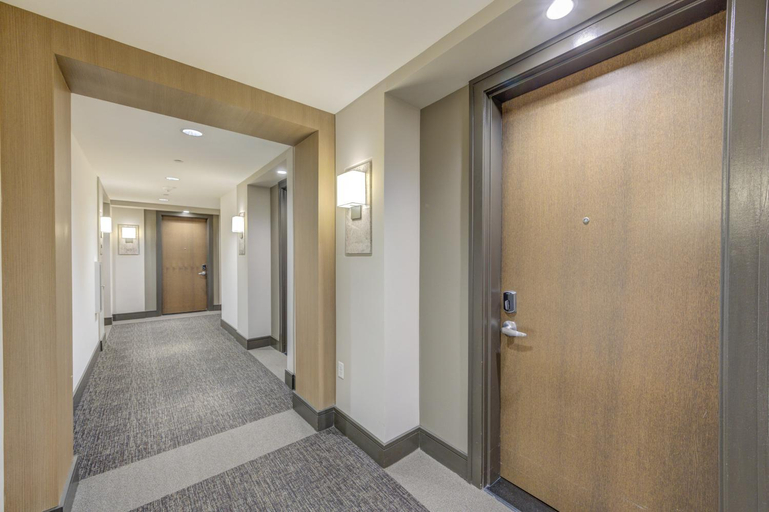 Others 5, Hanover Post Oak, Houston