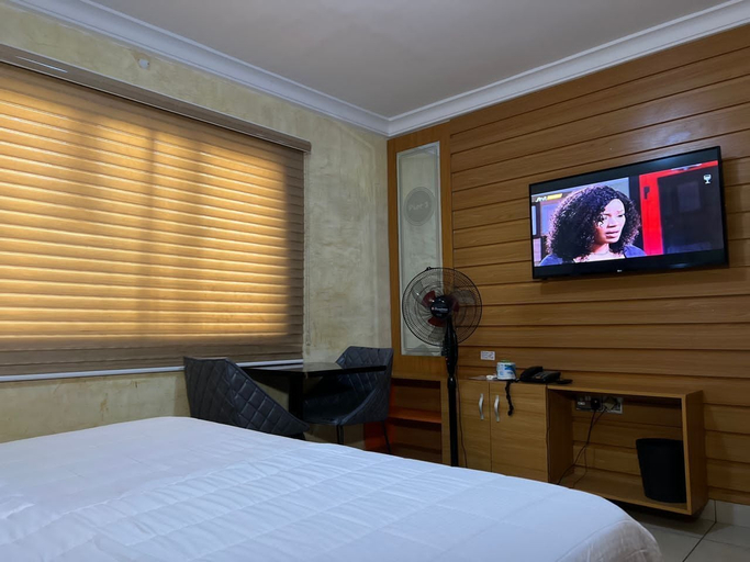 Bedroom 3, Plot1 Suits, Lagelu