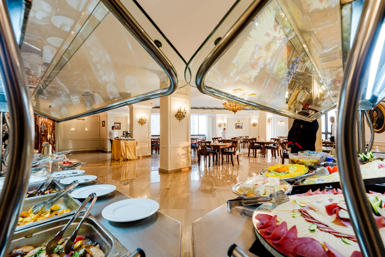 Food & Drinks 5, Om Kolthoom Hotel, Al-'Ajuzah