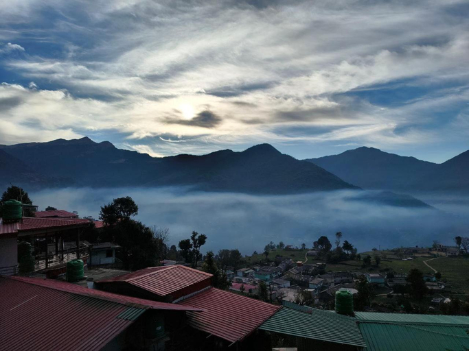 Others 2, ONLY CAFE Hotel, Rudraprayag