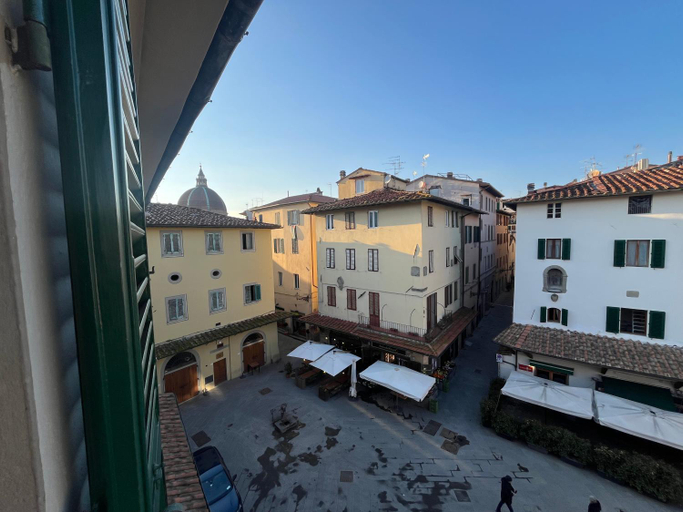 Others 4, "La Sala di Dante" Wi-Fi, Smart Tv, AC, Bagno Privato, Pistoia