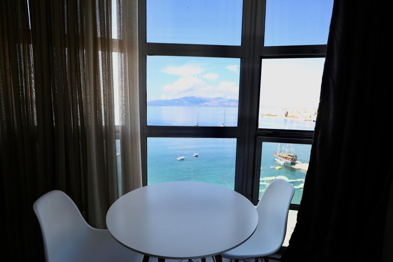 Others 5, Nevi's Central Apartments, Sarandës