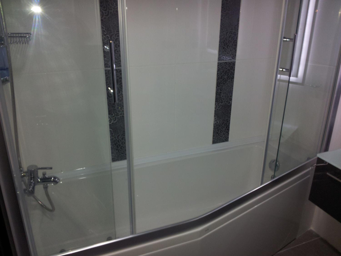 Bathroom 3, Vesta Fuar Hotel, Konak