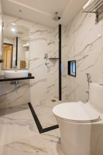 Bathroom 5, Tritara Apartment, Bagmati