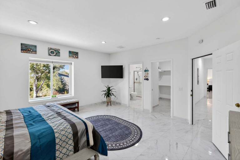 Room 2, Canalfront 3br Near Panama City Beach 3 Bedroom Duplex, Bay