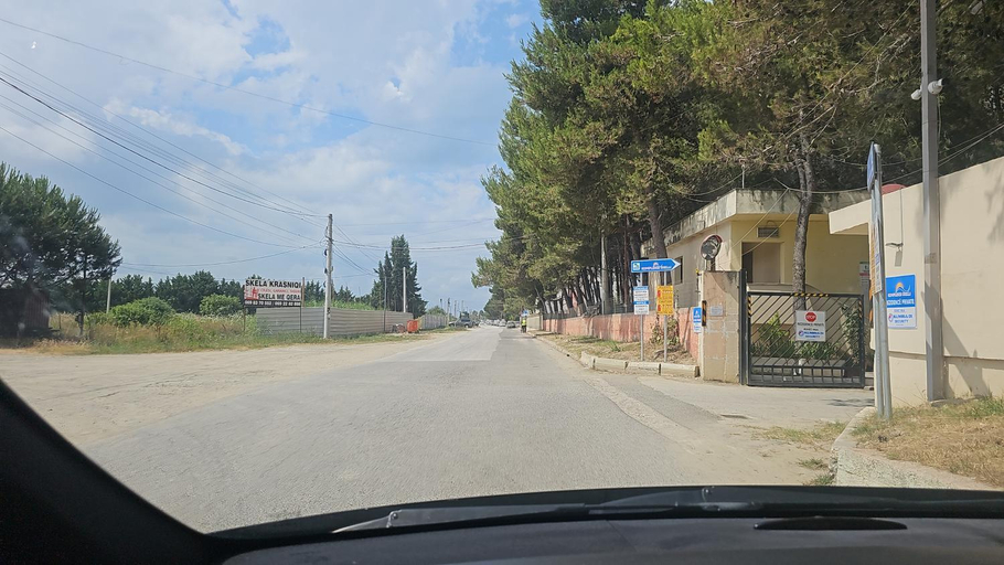 Others 5, Oasis Apartment, Kavajës