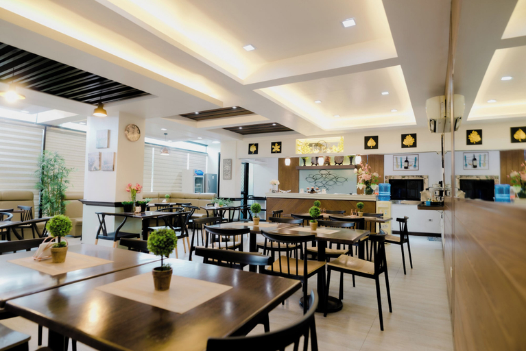 Food & Drinks 5, The horizon suites and arcade, General Santos City