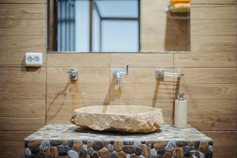 Bathroom 4, Villa Serendipity Sanur, Denpasar