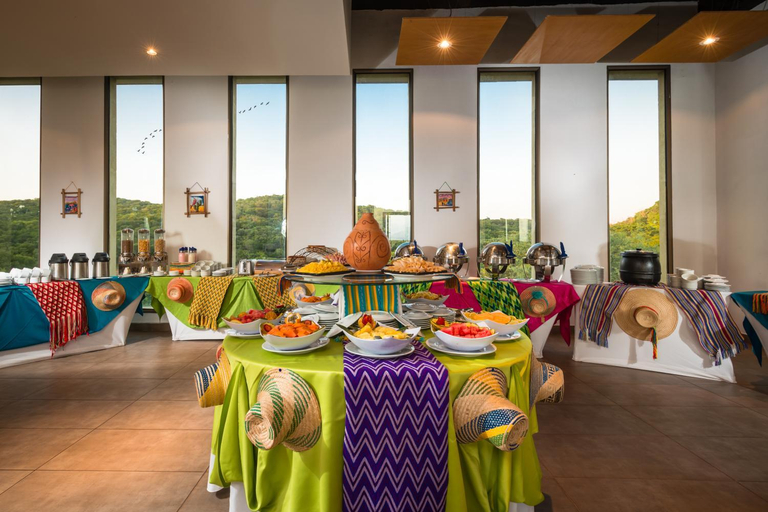 Food & Drinks 5, Hotel Waya Guajira By OxoHotel, Maicao