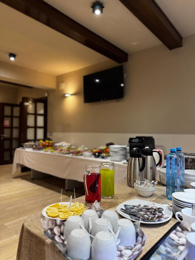 Food & Drinks 5, VILA DARIA, Brasov