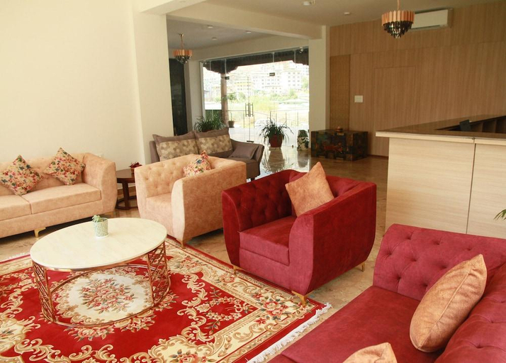 Others, Asura Hotel, Chang