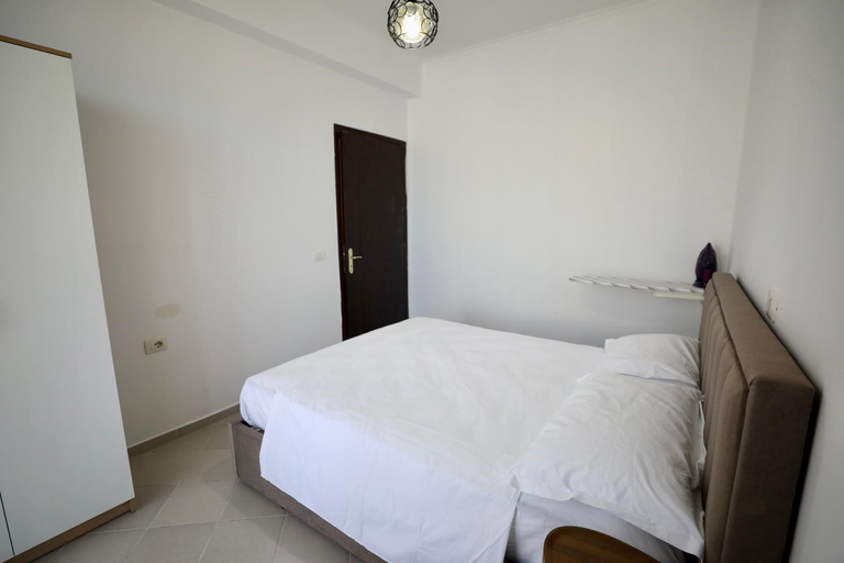 Others 2, Nevi's Central Apartments, Sarandës