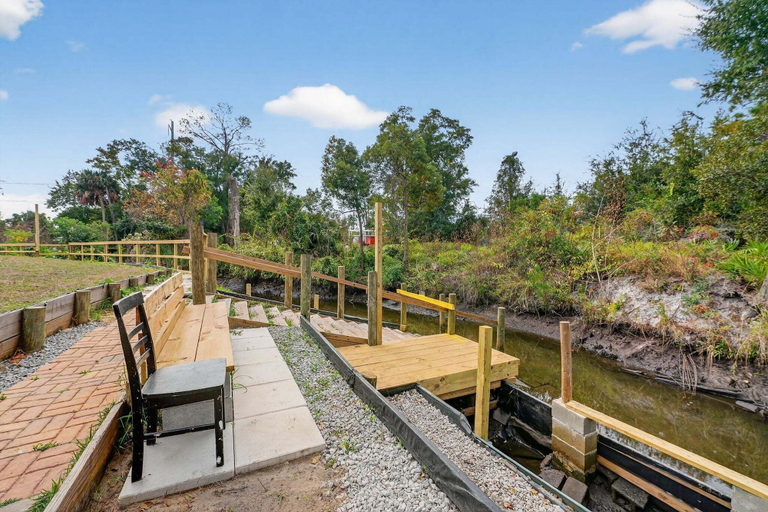 Property grounds 2, Panama City 3br Canalfront Retreat 3 Bedroom Duplex, Bay