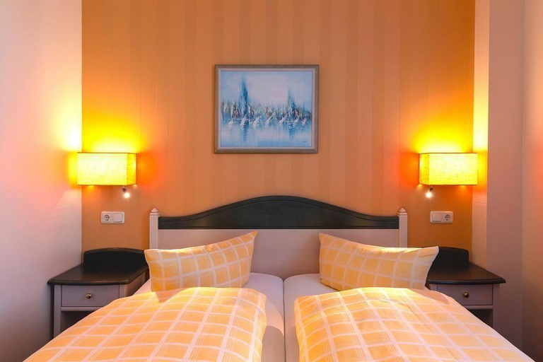 Bedroom 4, Dunenhotel am Meer, Rostock