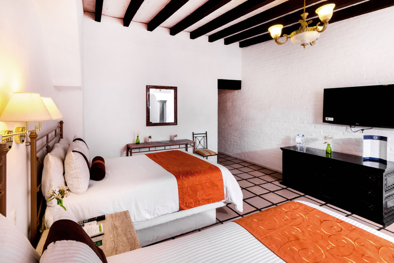 Bedroom 2, Mision San Gil, San Juan del Río