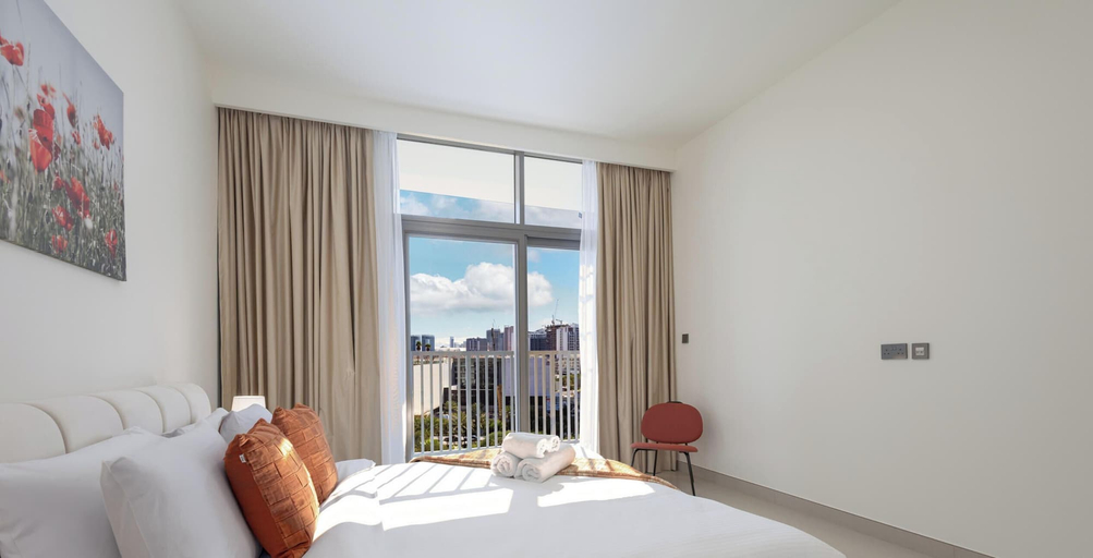 Room 5, LUX The Hadley JVC Suite, Dubai