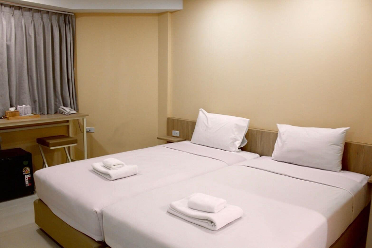 Bedroom 4, Bangsaen Villa Hotel, Muang Chon Buri