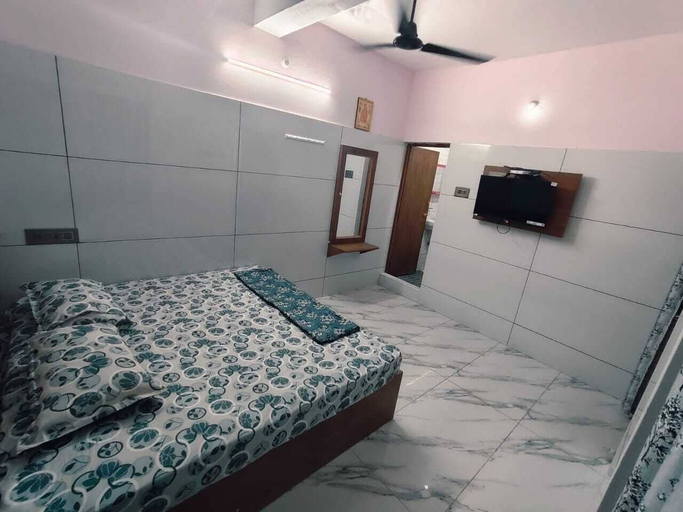 Room 2, NNP Holidays Stays, Nagappattinam