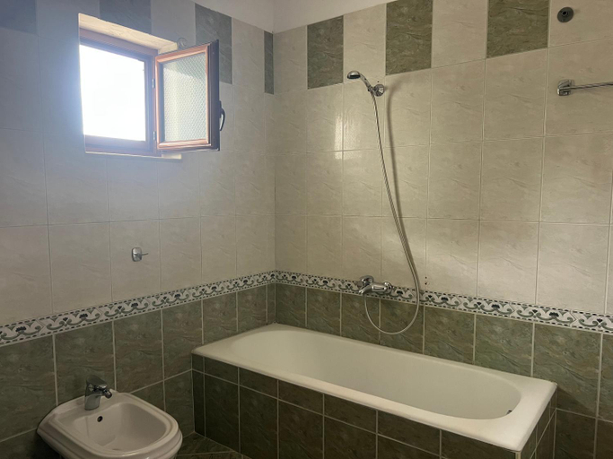 Bathroom 2, Guesthouse Mance, Sarandës