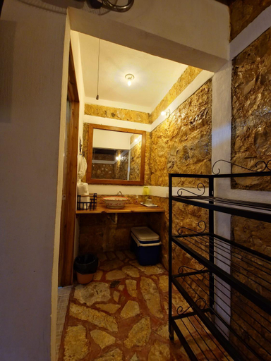 Bedroom 5, Hotel Colibri Peten, Flores