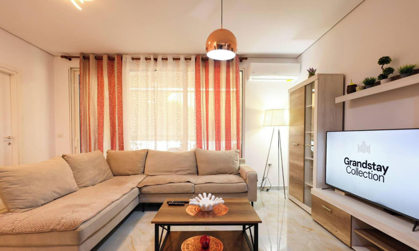 Room 3, Sanpietro Vacation Apartment 048, Durrësit