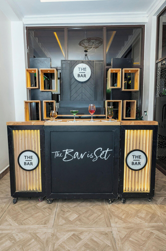 Restaurant 2, THE MAVVEL, Manyatta