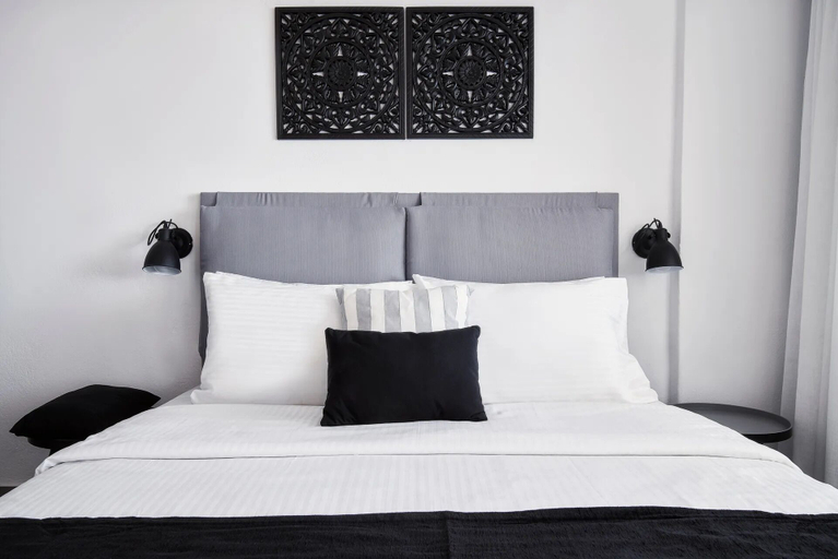 Bedroom 3, Mr and Mrs White Oia – Santorini, South Aegean