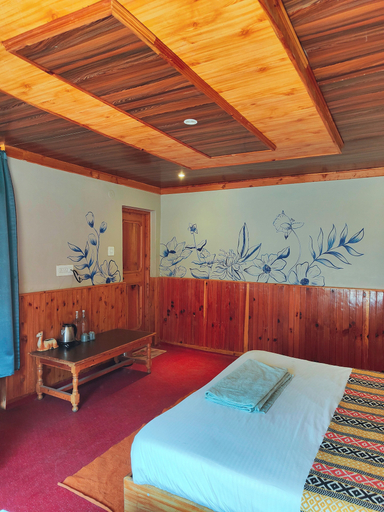 Room 4, SolHaus hostel, Kullu