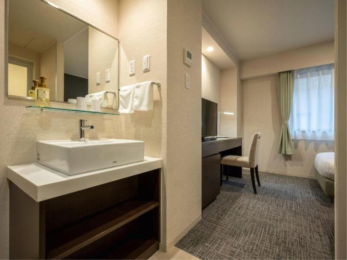 Bathroom 3, J-Village, Naraha
