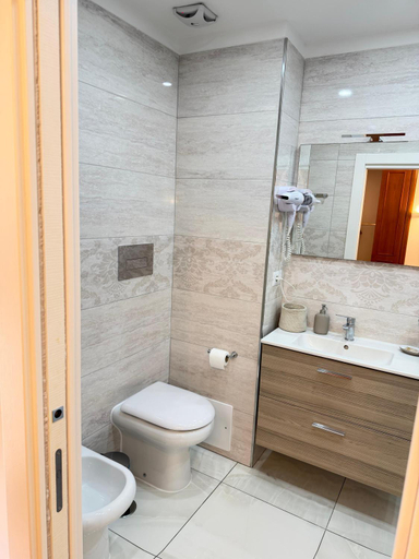 Bathroom 4, La Canzonetta Affittacamere, Napoli