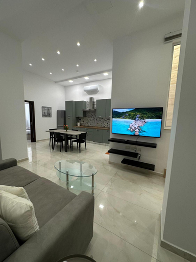 Others 4, Sliema Spacious Room