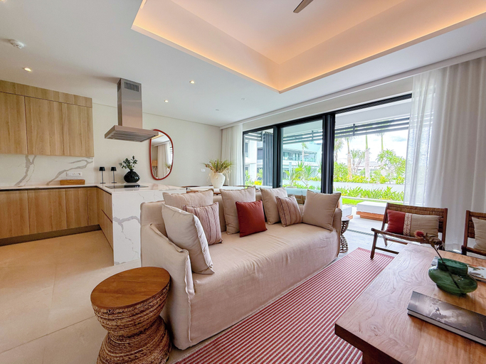 Living area 5, Mont Choisy La Reserve by Pam Golding